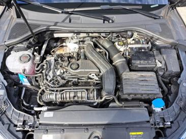 Audi A3 Advanced 35 TFSI S Tronic — photo 22