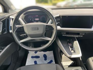 Audi Q4 E-tron 35 E-tron — photo 10