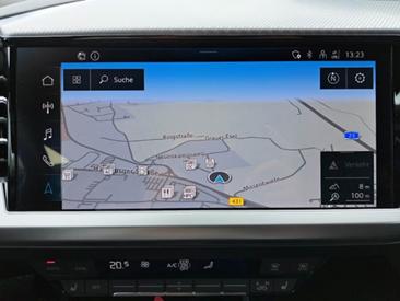 Audi Q4 E-tron 35 E-tron — photo 19