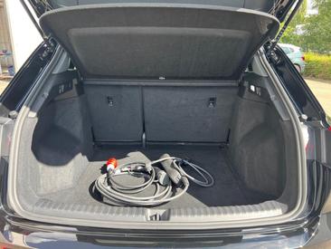 Audi Q4 E-tron 35 E-tron — photo 13