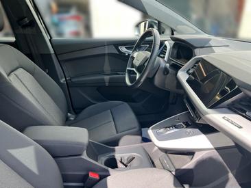 Audi Q4 E-tron 35 E-tron — photo 15