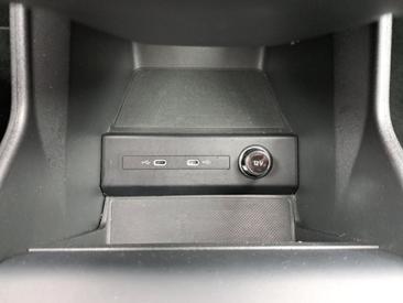 Audi Q4 E-tron 35 E-tron — photo 23