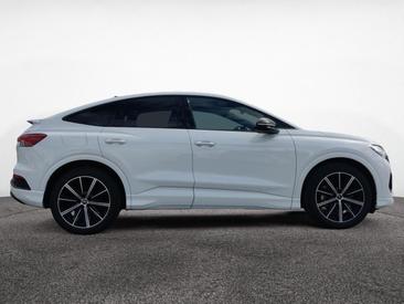 Audi Q4 Sportback E-tron 50 E-tron Quattro — photo 8