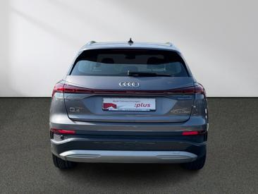 Audi Q4 E-tron 50 E-tron Quattro — photo 5