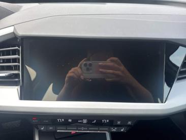 Audi Q4 E-tron 40 E-tron — photo 12