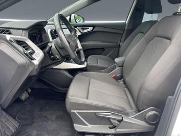Audi Q4 E-tron 40 E-tron — photo 15
