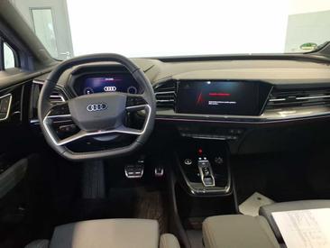 Audi Q4 E-tron 40 E-tron — photo 9
