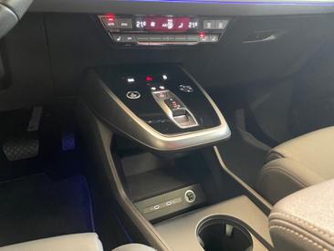 Audi Q4 E-tron 35 E-tron — photo 7