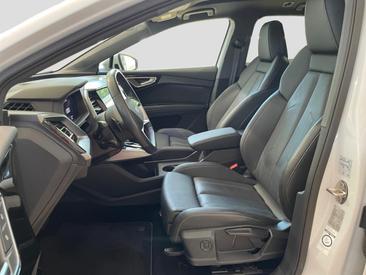 Audi Q4 E-tron 35 E-tron — photo 9