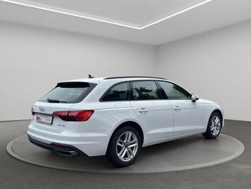 Audi A4 Avant 30 TDI S Tronic — photo 4