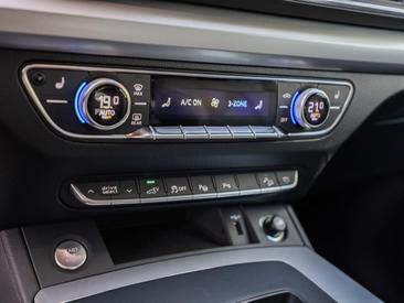 Audi Q5 TFSI E Advanced 50 TFSI E Quattro S Tronic — photo 18