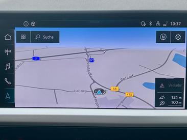 Audi Q4 E-tron 40 E-tron — photo 20