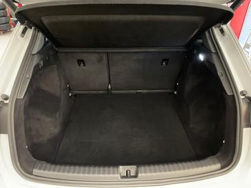 Audi Q4 E-tron 40 E-tron — photo 16