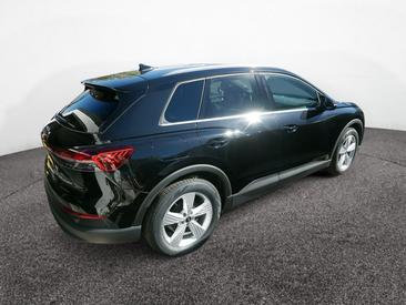 Audi Q4 E-tron 40 E-tron — photo 3
