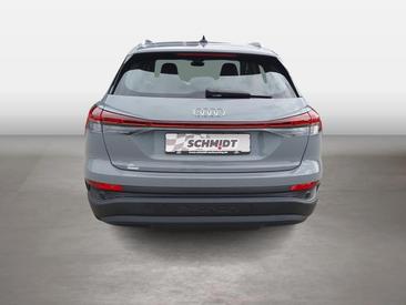 Audi Q4 E-tron 40 E-tron — photo 7