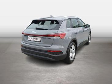 Audi Q4 E-tron 40 E-tron — photo 8