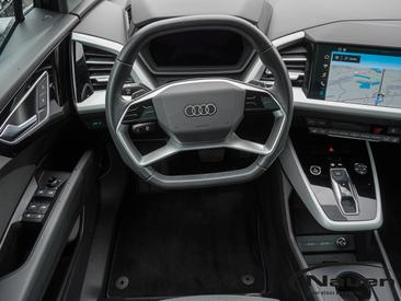 Audi Q4 E-tron 40 E-tron — photo 11