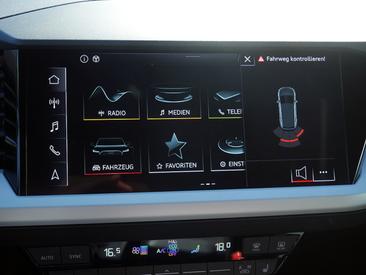 Audi Q4 E-tron 40 E-tron — photo 13