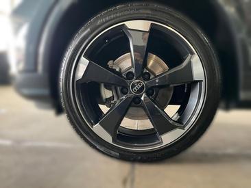Audi Q2 Advanced 35 TFSI S Tronic — photo 8