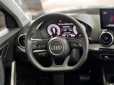 Audi Q2 Advanced 35 TFSI S Tronic — photo 10