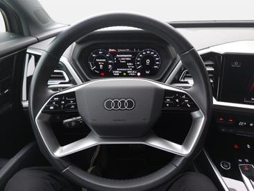 Audi Q4 E-tron 40 E-tron — photo 18