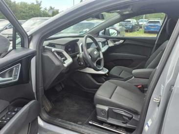 Audi Q4 E-tron 40 E-tron — photo 5