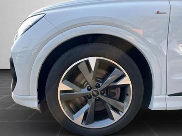 Audi Q4 E-tron 40 E-tron — photo 8