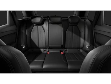 Audi Q4 E-tron 40 E-tron — photo 9