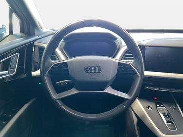 Audi Q4 E-tron 40 E-tron — photo 16
