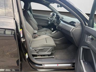 Audi Q3 35 TFSI — photo 4