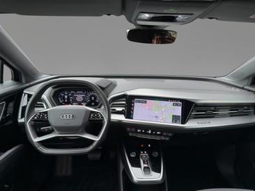 Audi Q4 E-tron 40 E-tron — photo 10