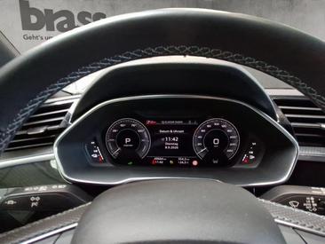 Audi Q3 TFSI E 45 E — photo 12