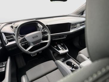 Audi Q4 E-tron 45 E-tron Quattro — photo 6