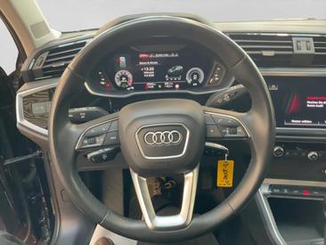 Audi Q3 TFSI E 45 E — photo 9