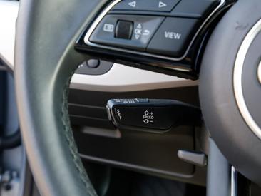 Audi A5 Cabriolet 40 TFSI Quattro — photo 17