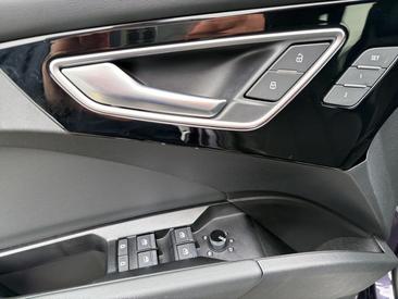 Audi Q4 E-tron 45 E-tron Quattro — photo 14