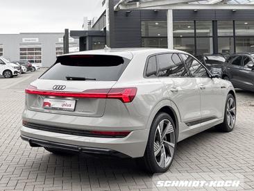Audi E-tron 55 Quattro — photo 3