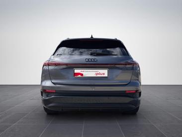 Audi Q4 E-tron 45 E-tron — photo 6