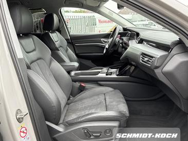 Audi E-tron 55 Quattro — photo 9