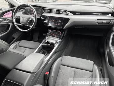Audi E-tron 55 Quattro — photo 10