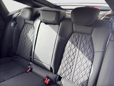 Audi Q4 Sportback E-tron 50 E-tron Quattro — photo 12