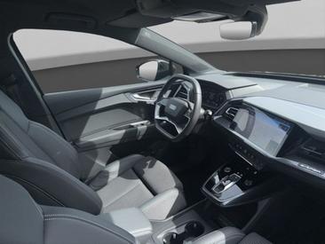 Audi Q4 E-tron 50 E-tron Quattro — photo 7