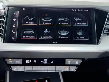 Audi Q4 E-tron 45 E-tron — photo 20