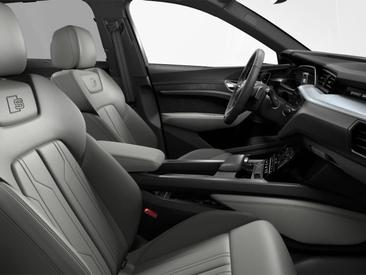 Audi E-tron 55 Quattro — photo 10