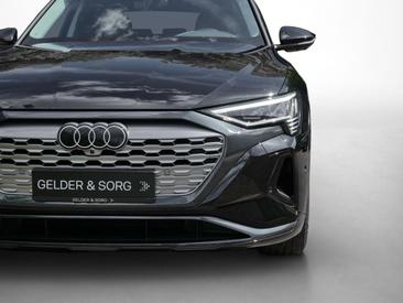 Audi Q8 E-tron Advanced 50 E-tron Quattro — photo 12