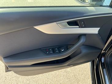 Audi A4 Avant 40 TFSI — photo 16