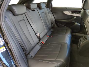 Audi A4 Avant 40 TDI — photo 7