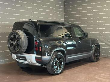 Land Rover Defender 90 D200 MHEV — photo 3