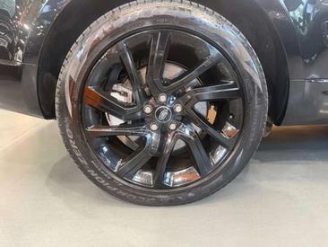 Land Rover Range Rover Sport P440e — photo 8