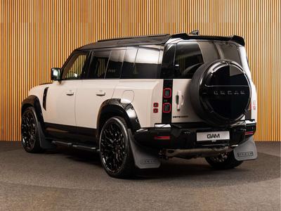 Land Rover Defender 130 D300 MHEV